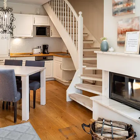 Apartmenthaus Haus Sonne I Direkt Am * Dierhagen