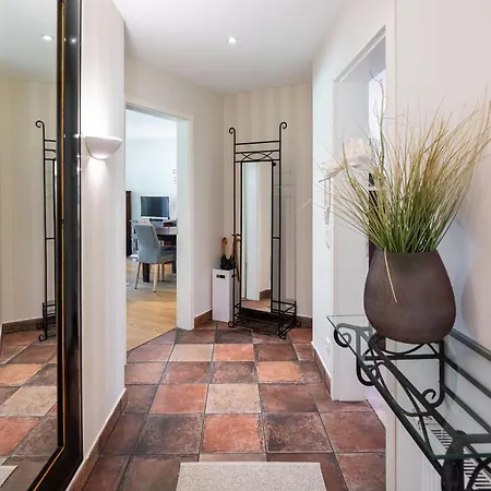 Apartmenthaus Haus Sonne I Direkt Am Apartment Dierhagen